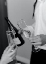 离婚后前夫欠债被起诉前妻需要承担吗